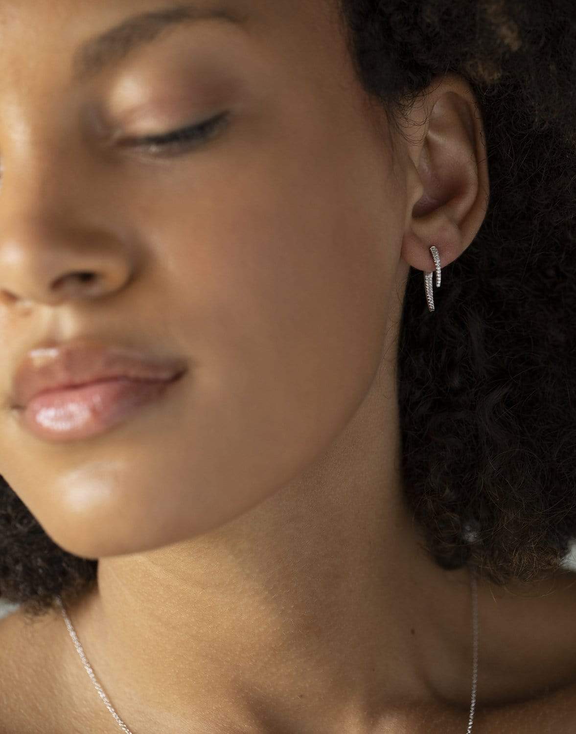 EF COLLECTION-Diamond Hook Earrings-WHITE GOLD
