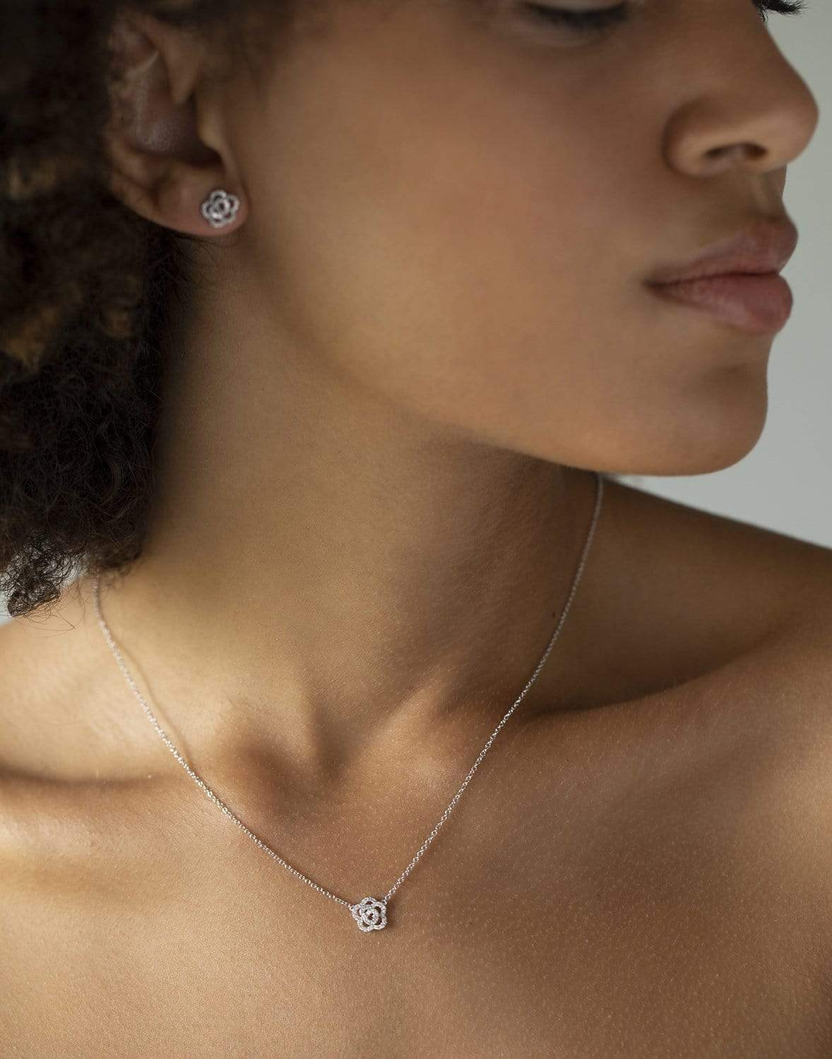 EF COLLECTION-Diamond Rose Necklace-WHITE GOLD