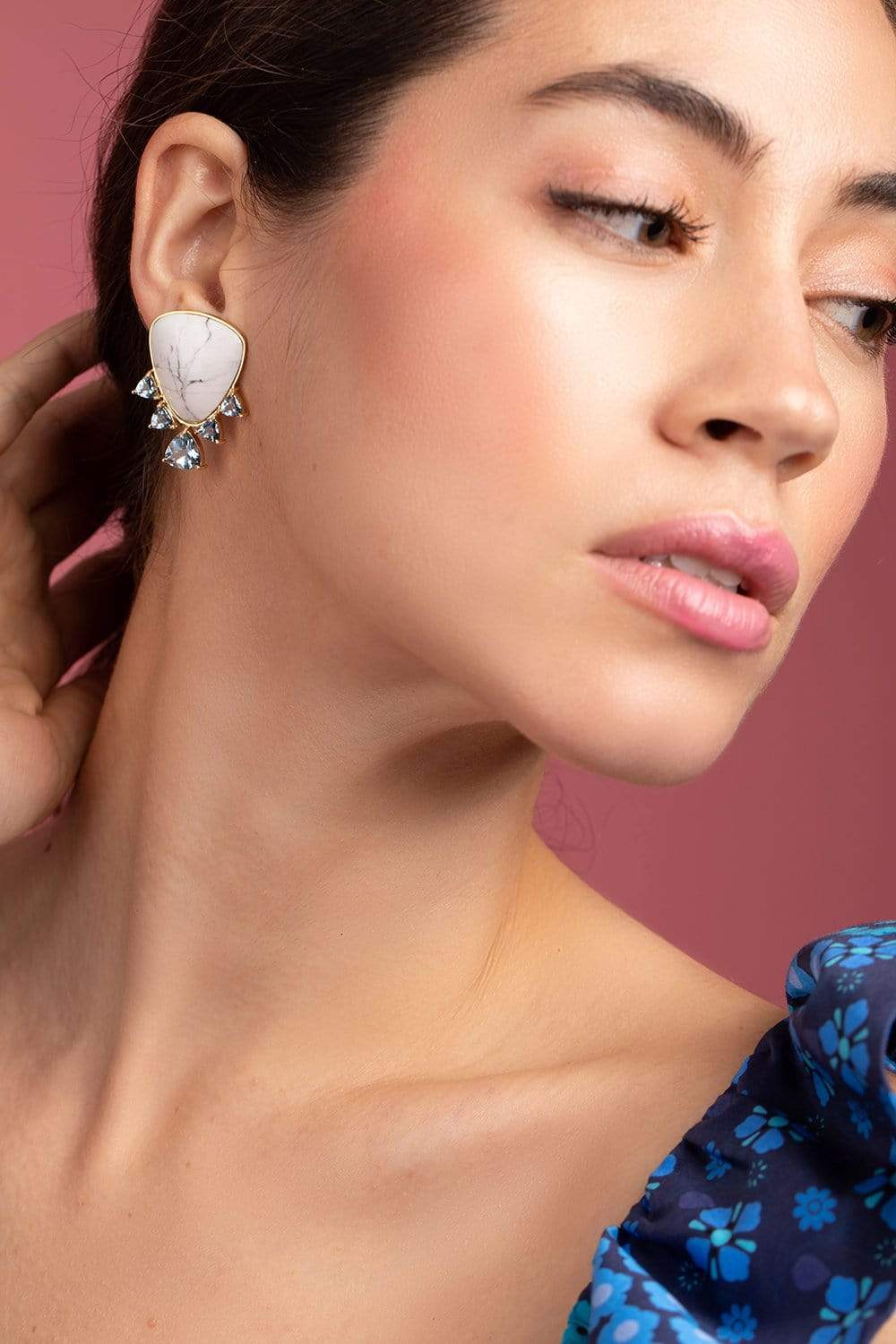 EMILY P WHEELER-Hourglass Earrings-YELLOW GOLD