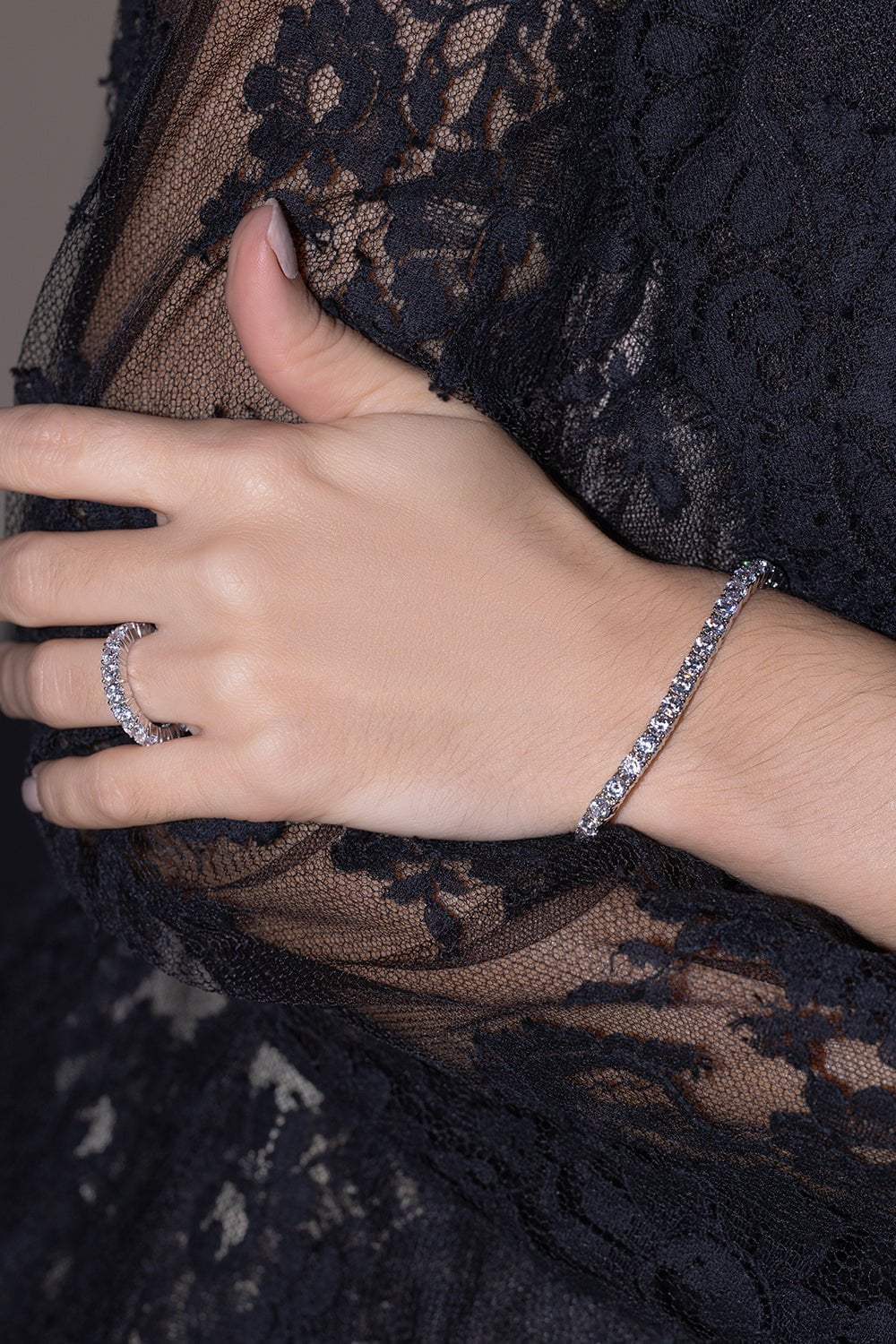 FANTASIA by DESERIO-Tennis Bracelet-WHITE