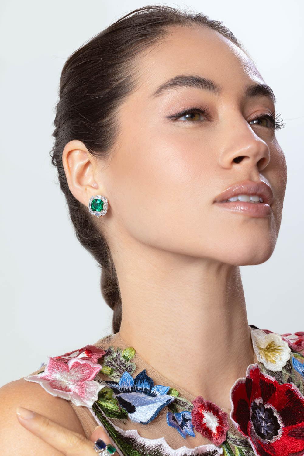 FANTASIA by DESERIO-Emerald Square Baguette Earrings-GREEN