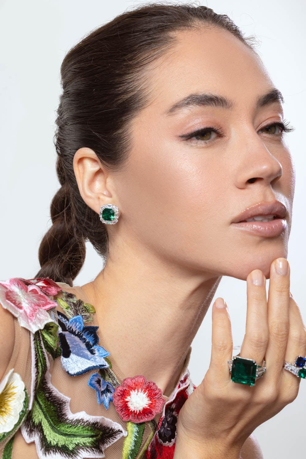 FANTASIA by DESERIO-Emerald Square Baguette Earrings-GREEN