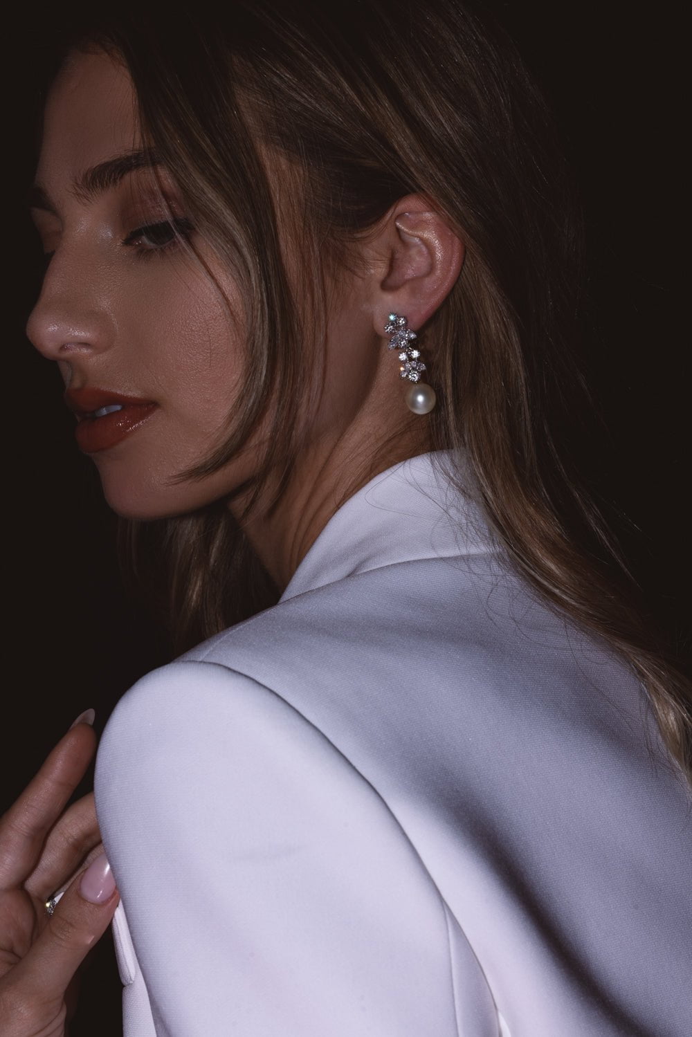 FANTASIA by DESERIO-Cluster Pearl Drop Earrings-WHITE