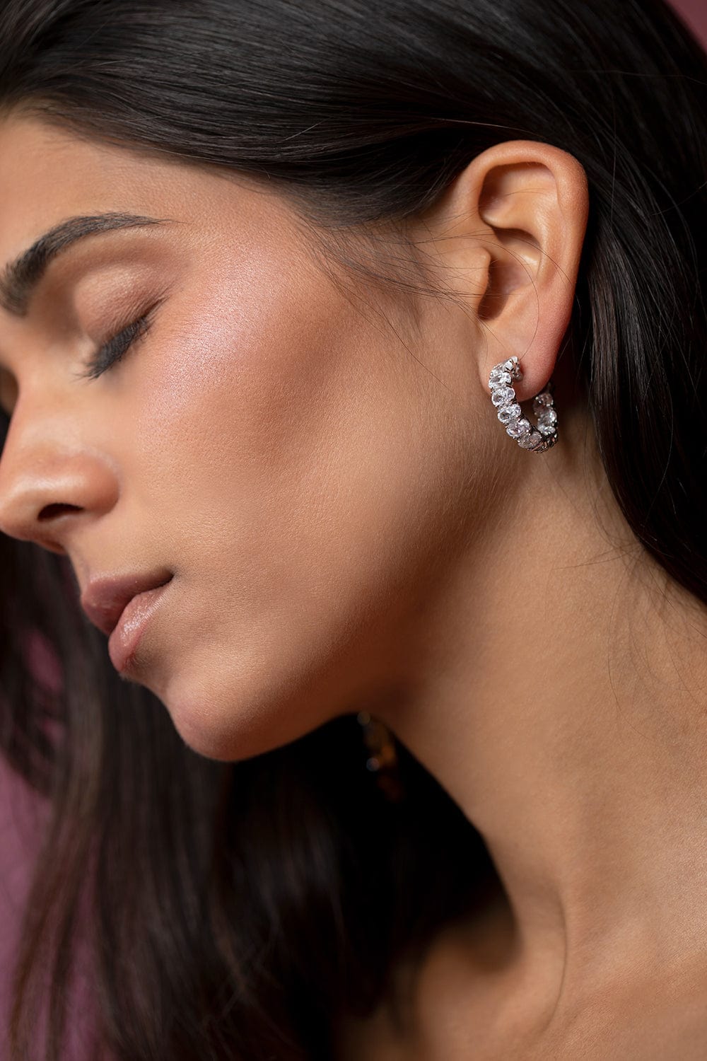FANTASIA by DESERIO-Oval Hoops-WHITE