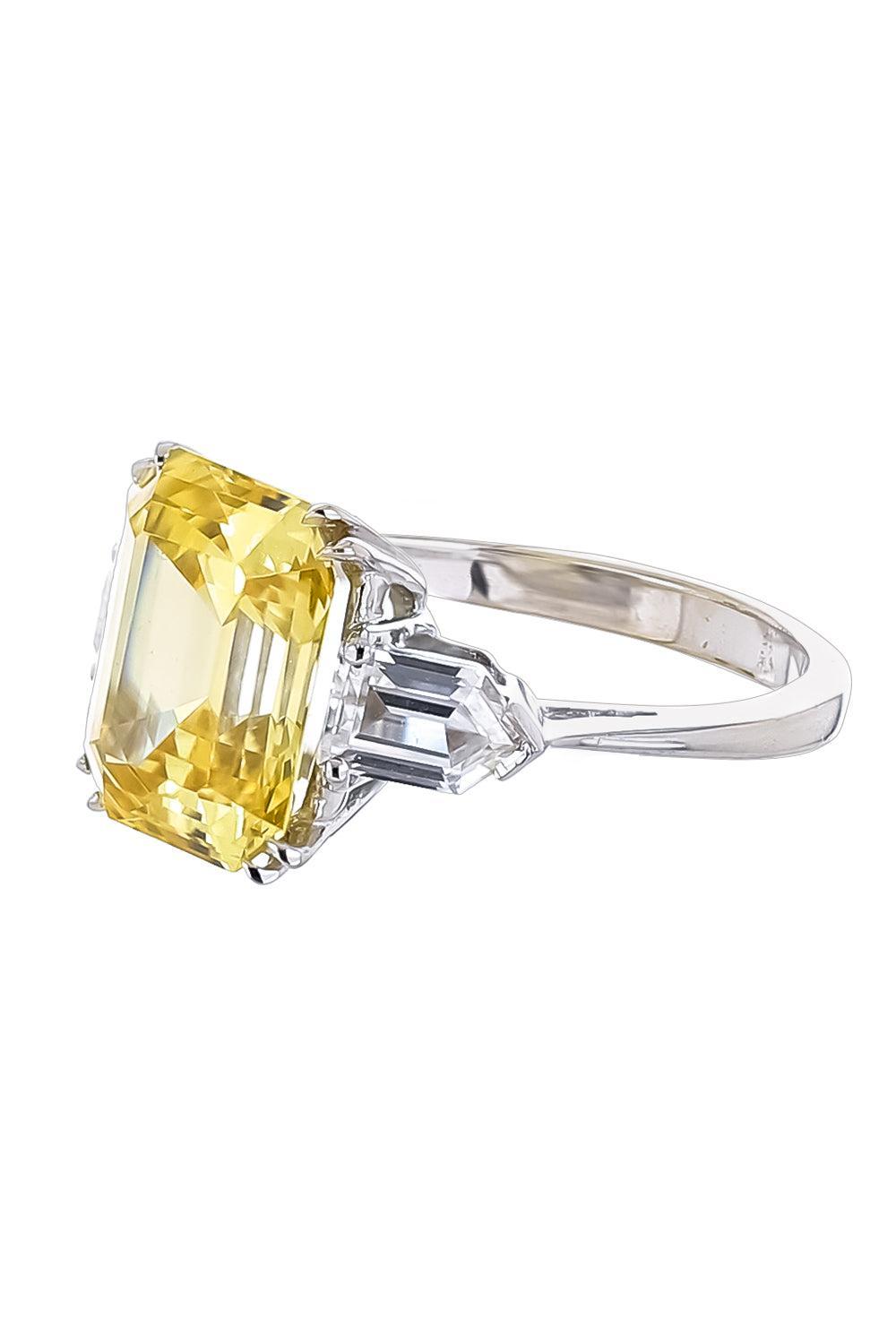 Canary Green Bullet Ring-WHITE-6.25-JEWELRYBOUTIQUERING-FANTASIA by DESERIO