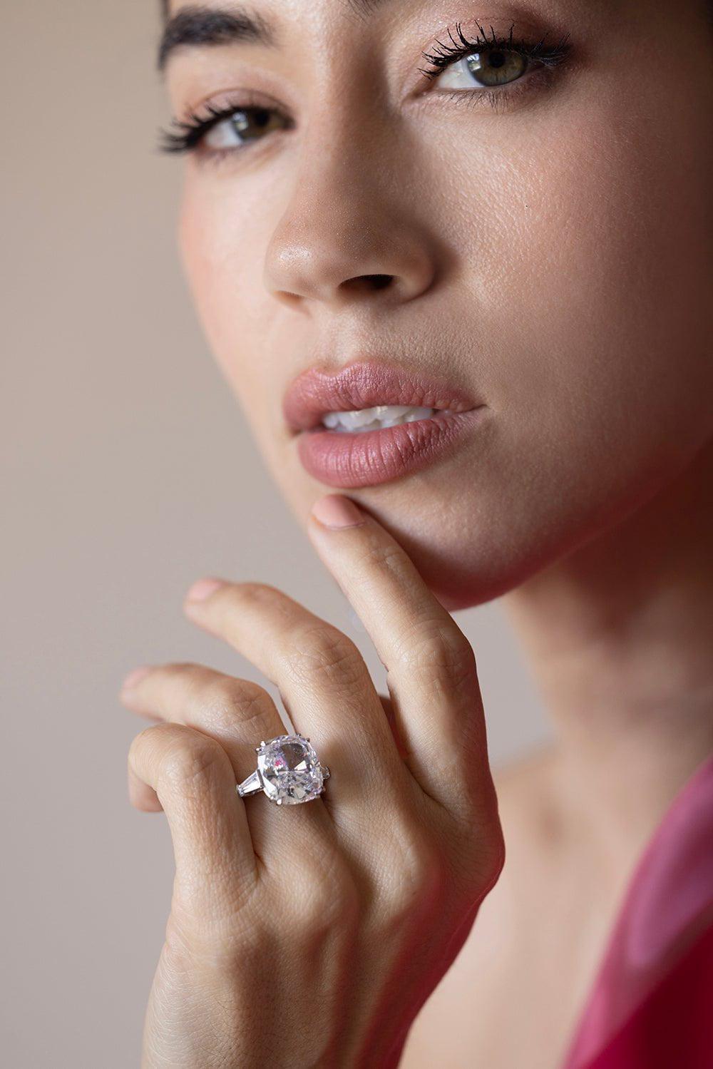 FANTASIA by DESERIO-Cushion Baguette Ring-WHITE
