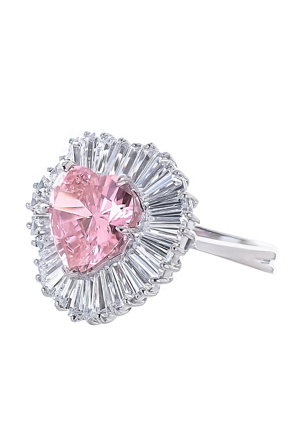 Heart Center Baguette Side Ring-WHITE-6.75-JEWELRYBOUTIQUERING-FANTASIA by DESERIO