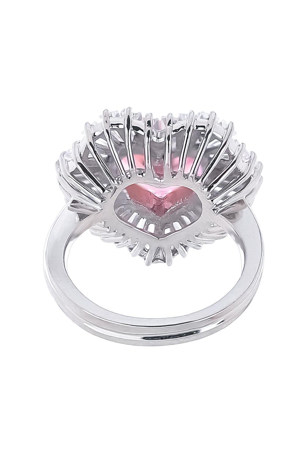 Heart Center Baguette Side Ring-WHITE-6.75-JEWELRYBOUTIQUERING-FANTASIA by DESERIO