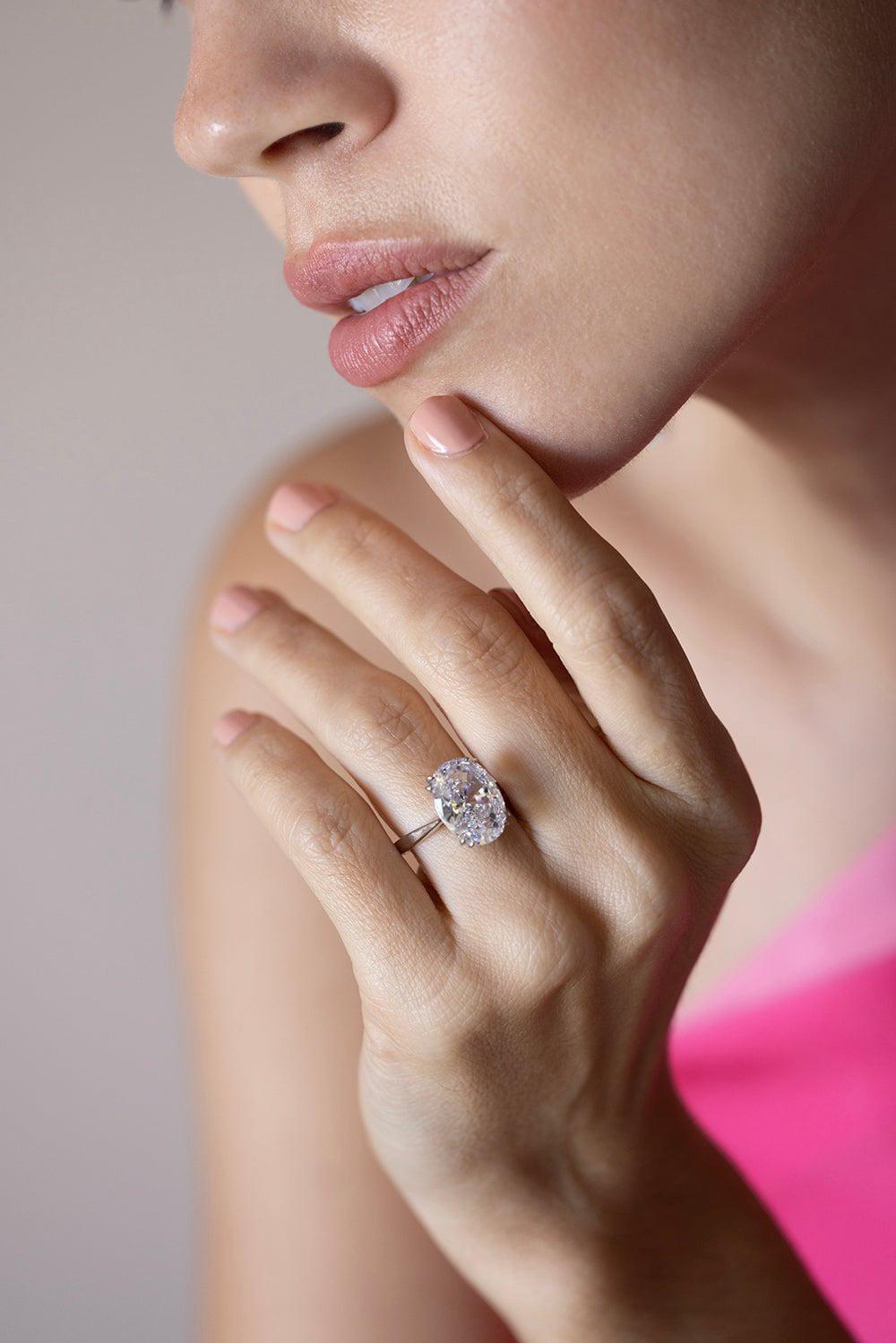 FANTASIA by DESERIO-Oval Solitaire Ring-