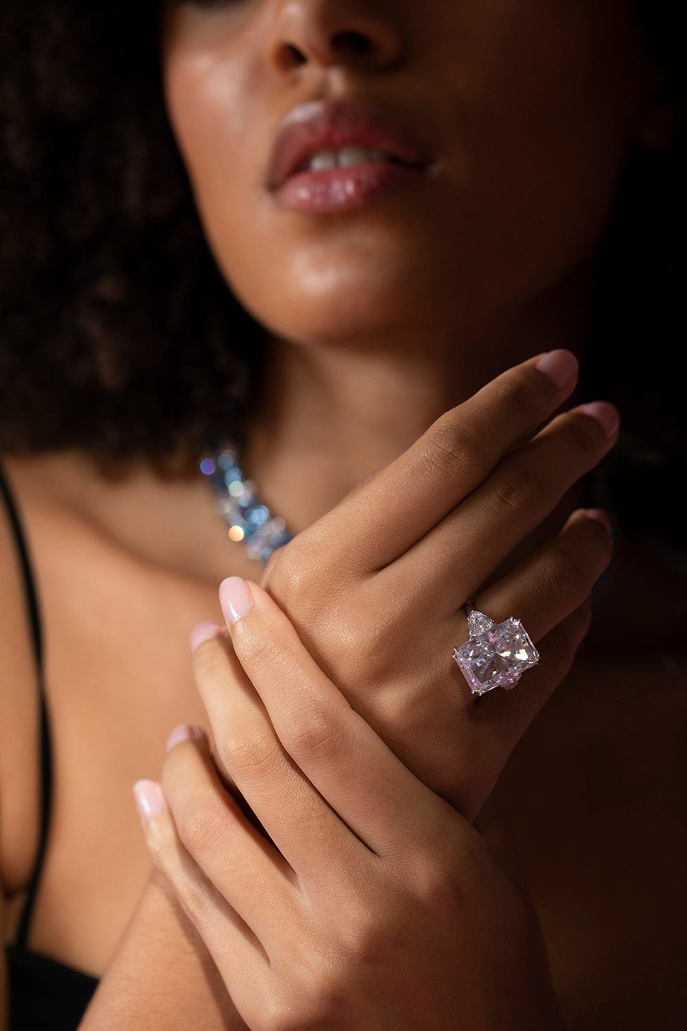 FANTASIA by DESERIO-Radiant Cut Shield Ring-WHITE GOLD