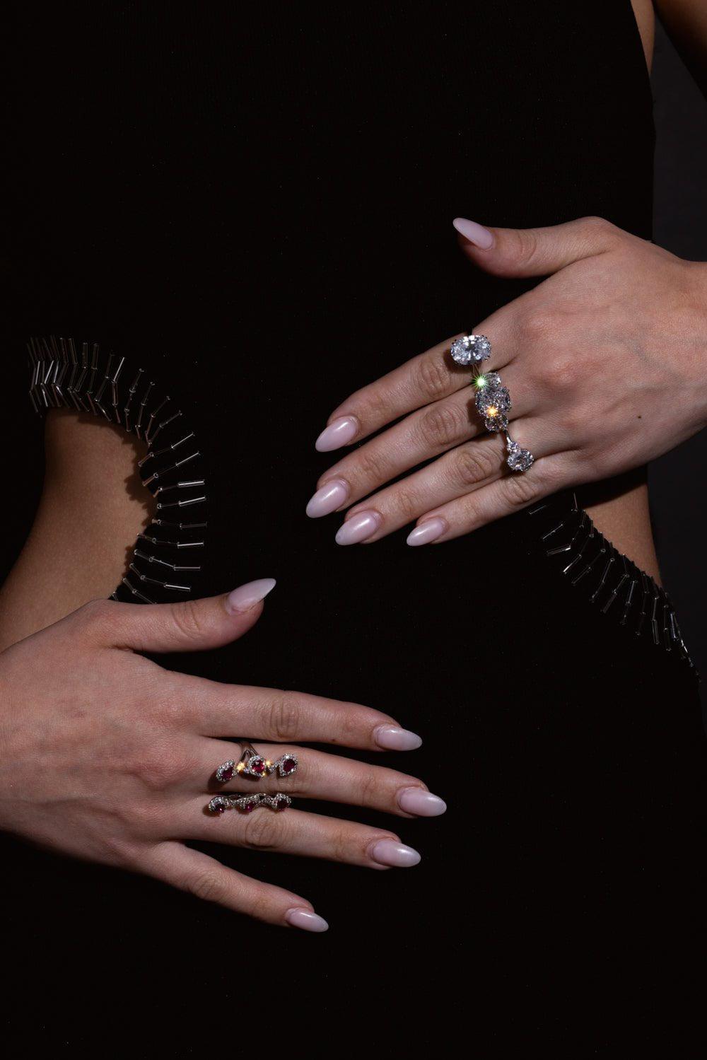 FANTASIA by DESERIO-Three Stone Ring-WHITE GOLD