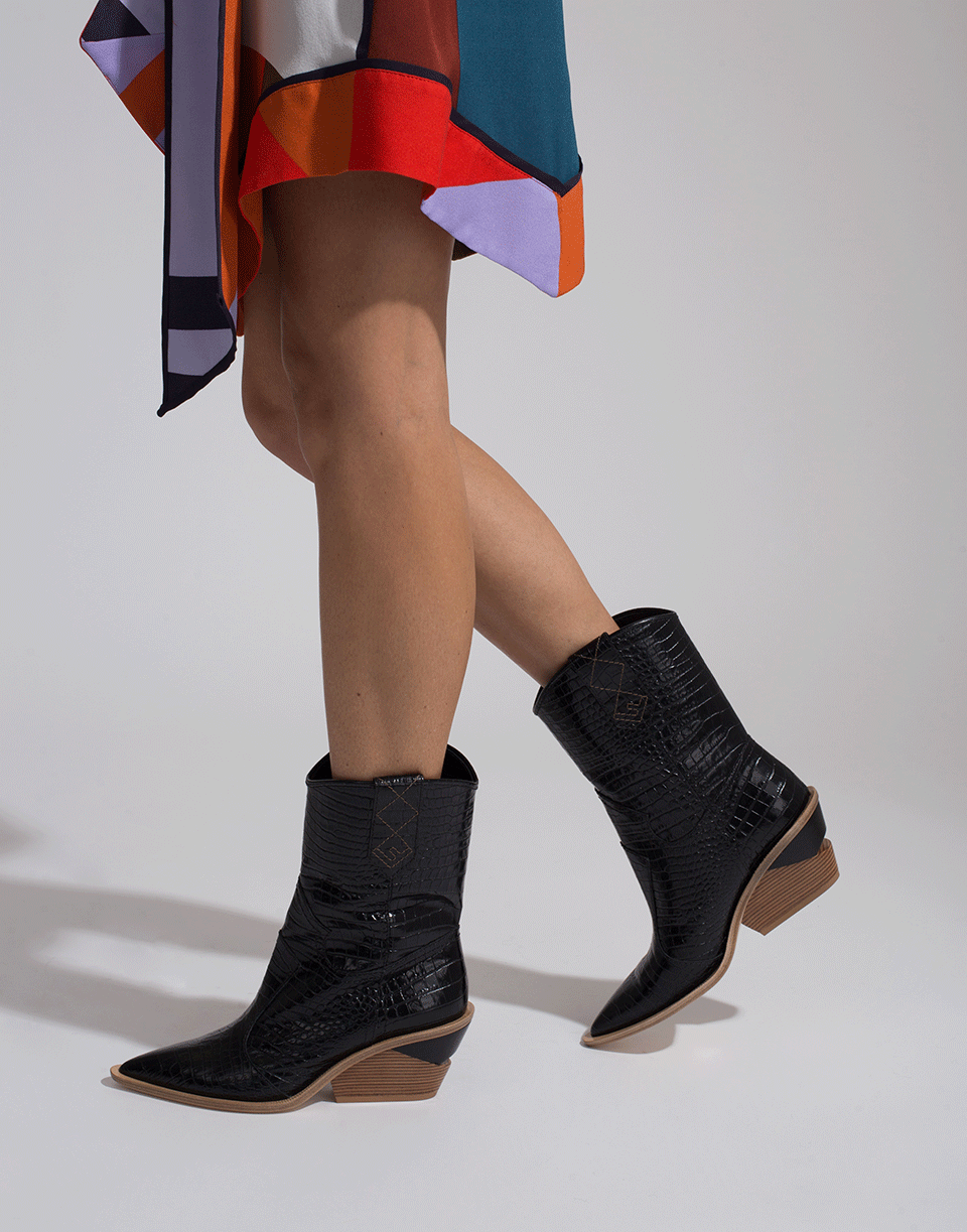 FENDI-Stamped Crocodile Boot-