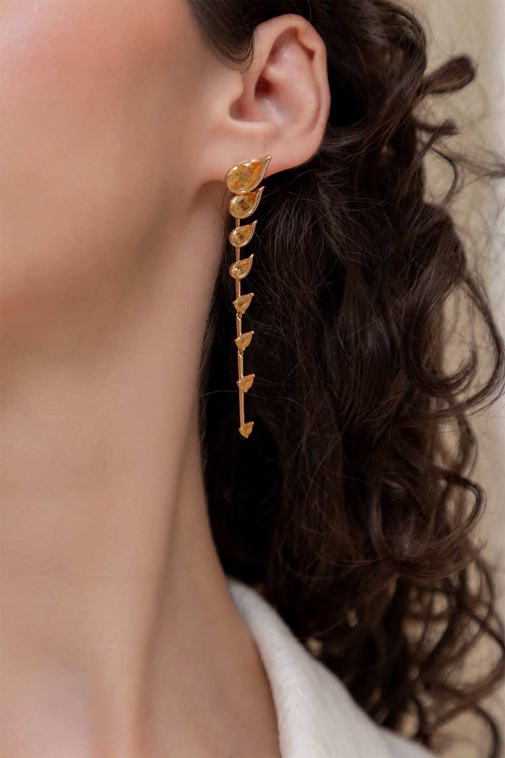 FERNANDO JORGE-Long Flicker Earrings-YELLOW GOLD