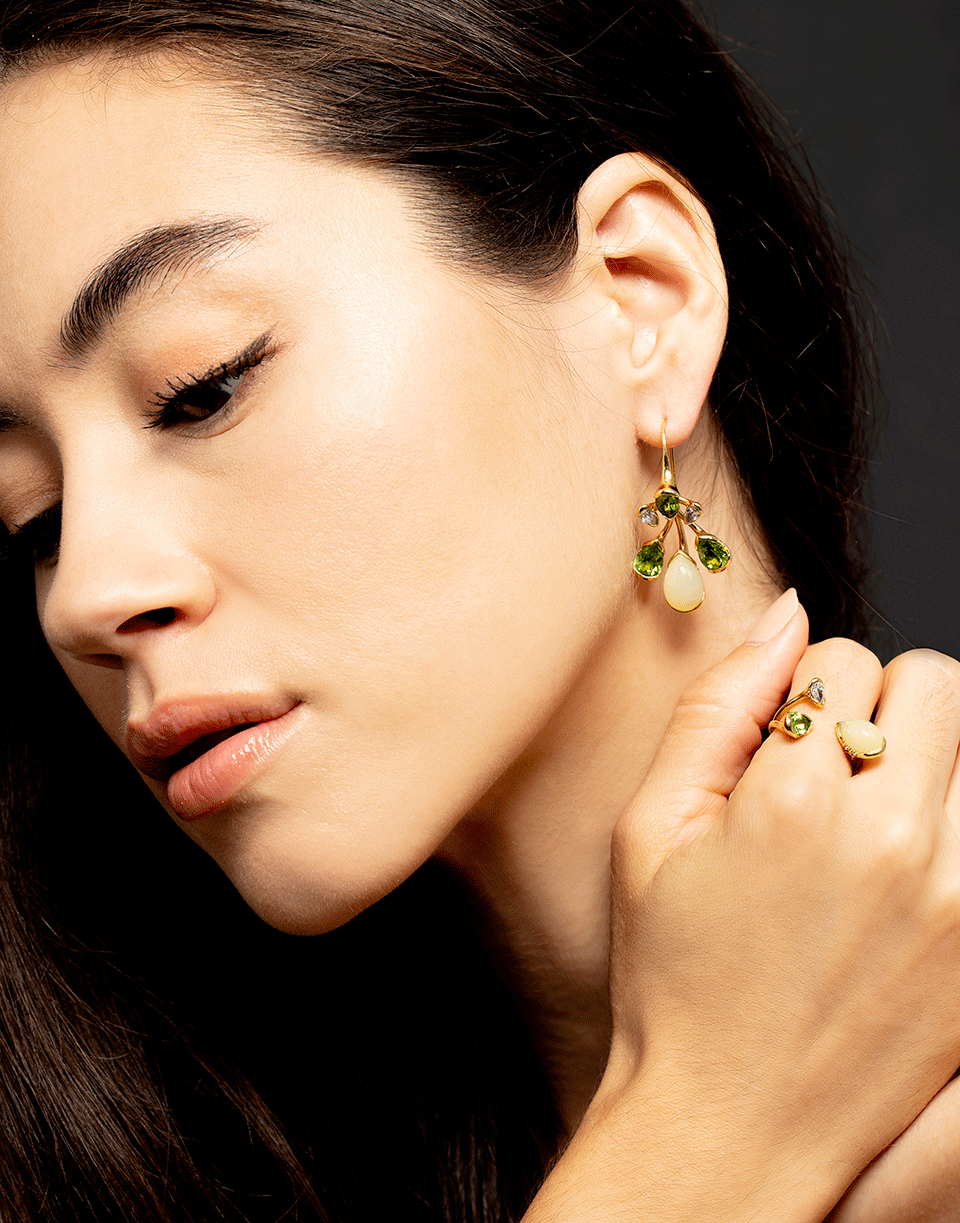 FERNANDO JORGE-Peridot and Calcite Triple Petal Ring-YELLOW GOLD