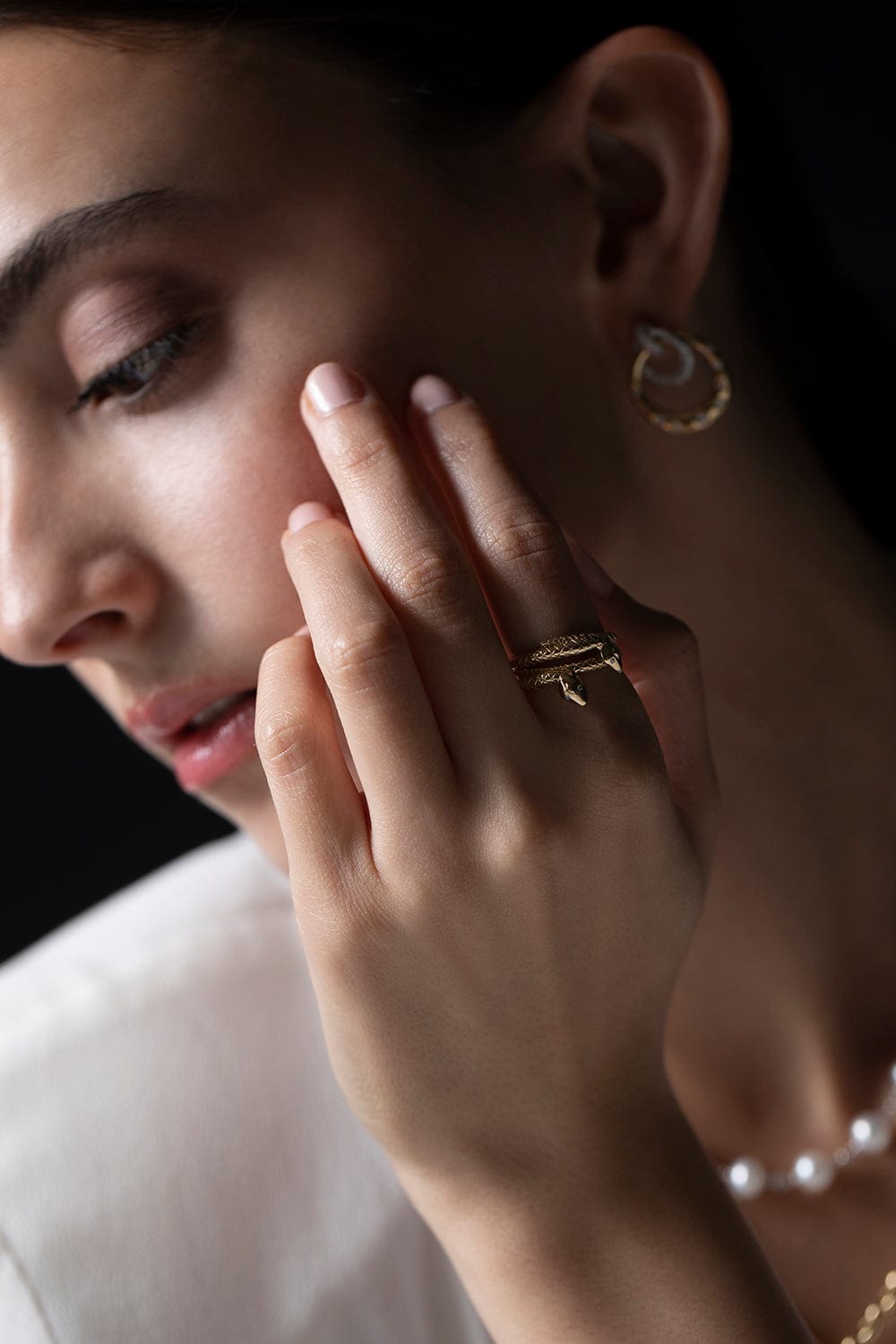 FOUNDRAE-Snake Bookend Ring-YELLOW GOLD