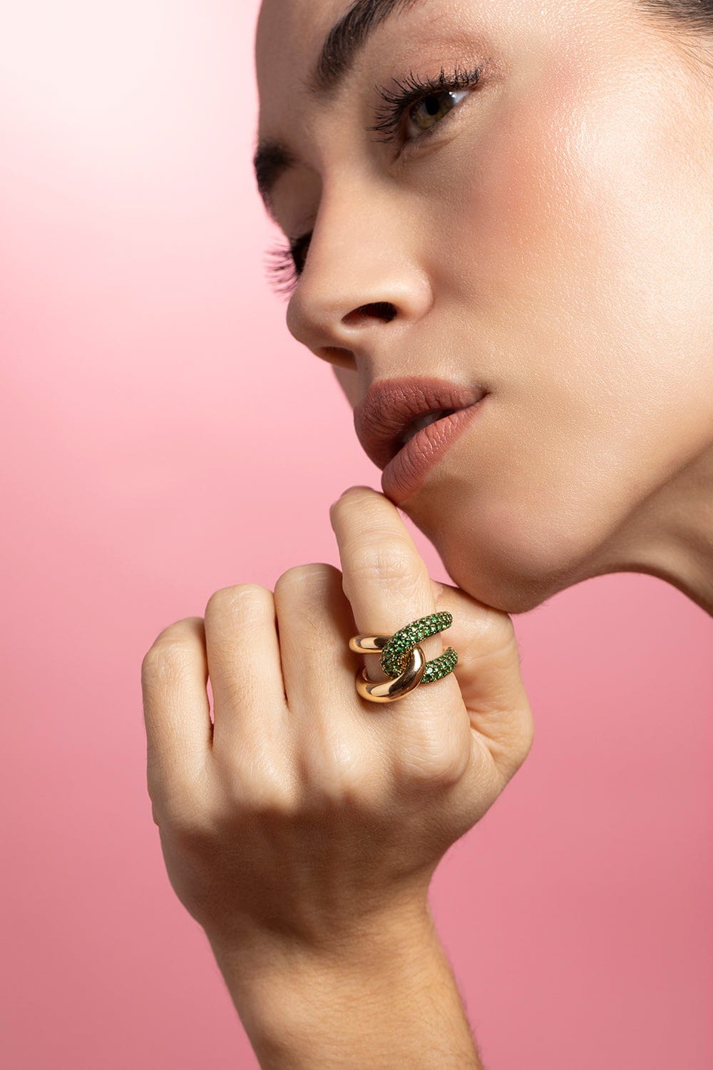 GEMELLA JEWELS-Tsavorite Intertwin Ring-YELLOW GOLD