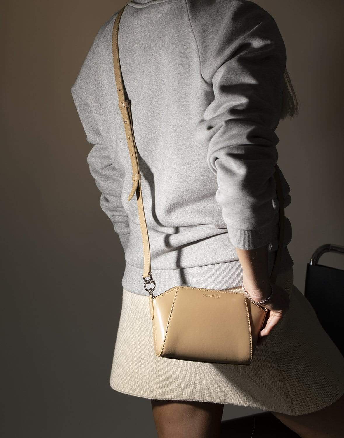 GIVENCHY-Nano Antigona Bag In Box Leather-BEIEGE