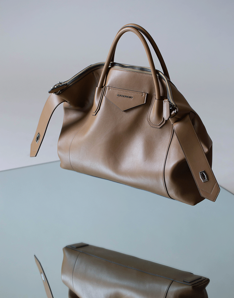 GIVENCHY-Miltary Green Antigona Soft Medium Bag-MILGREEN