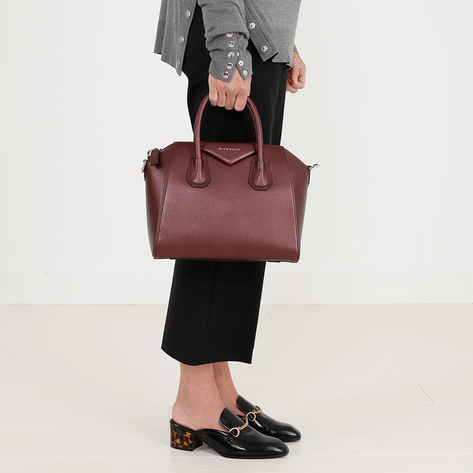 GIVENCHY-Small Antigona Bag-OXBLOOD