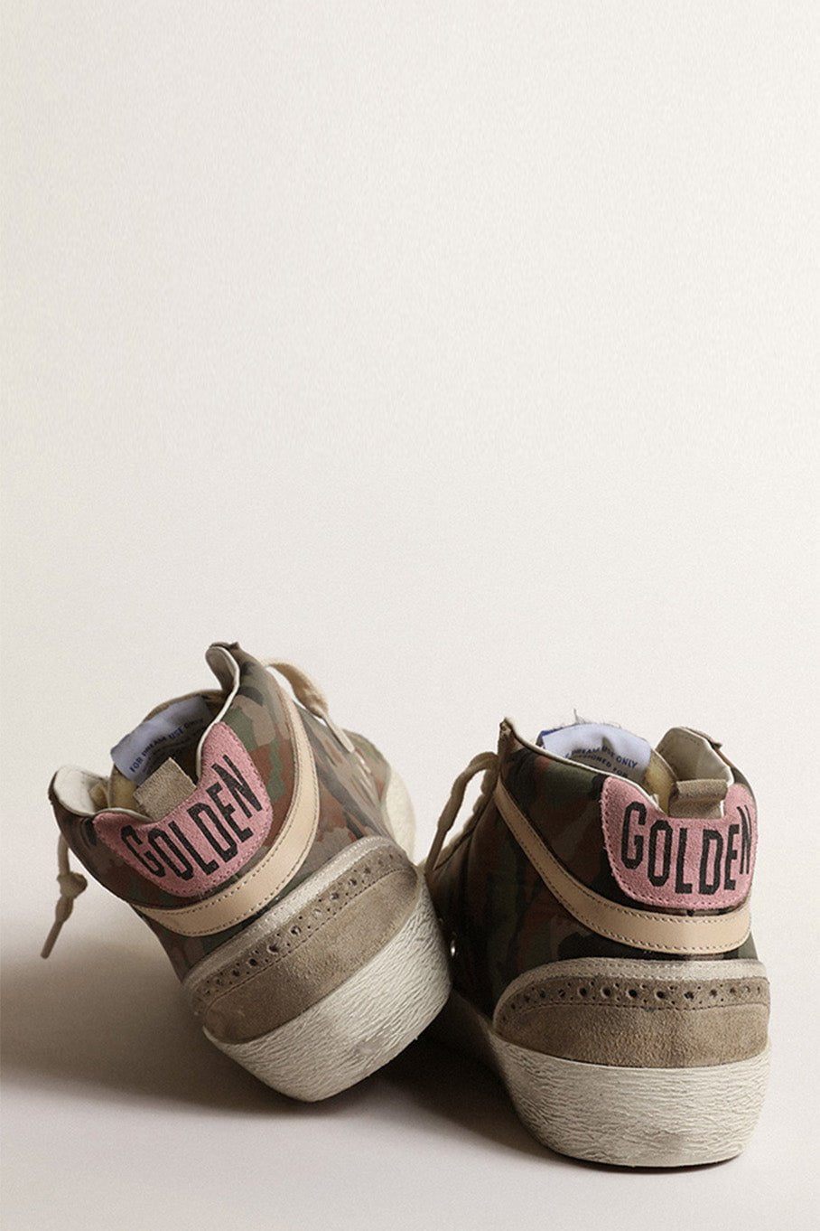 golden goose camo mid star