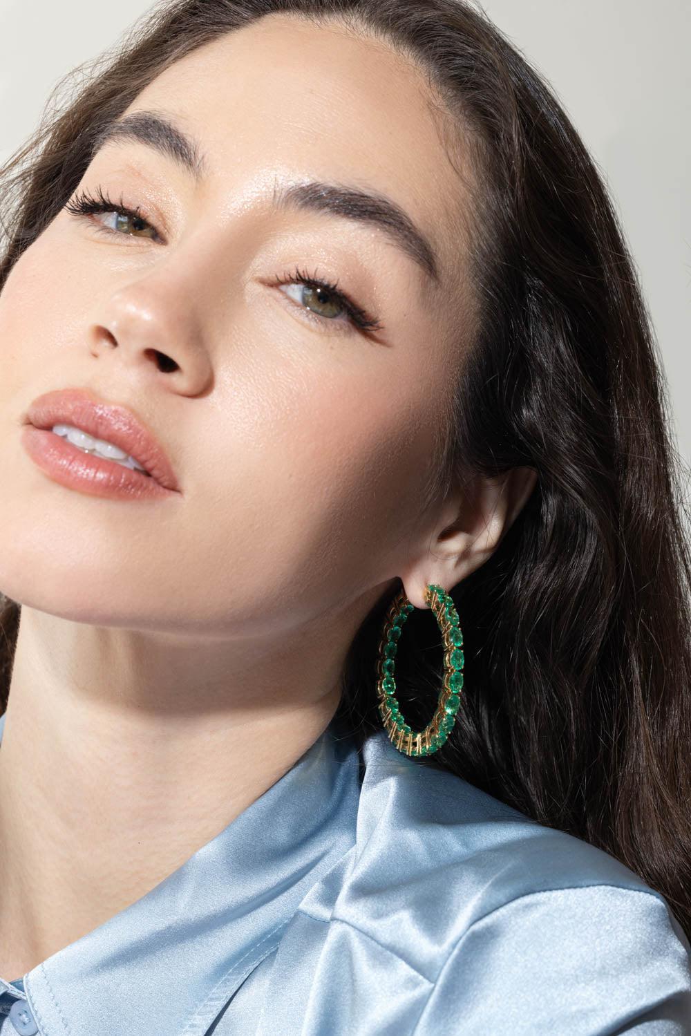 GOSHWARA-Emerald Hoop Earrings-YELLOW GOLD