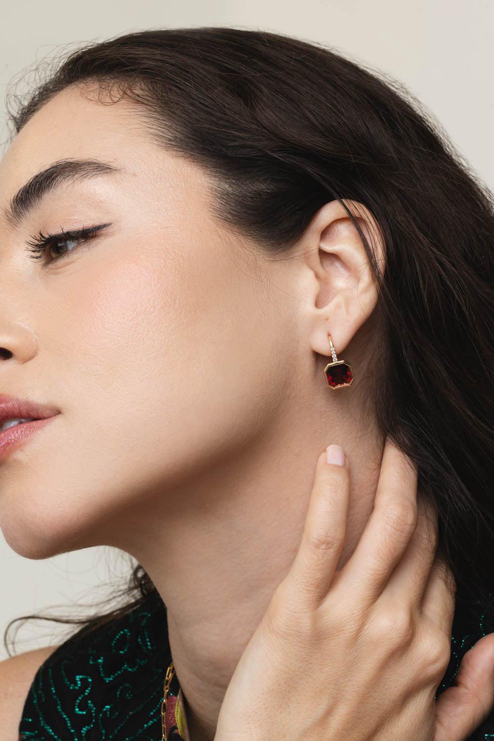 GOSHWARA-Gossip Garnet Diamond Earrings-YELLOW GOLD