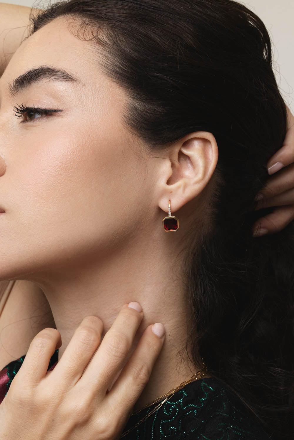 GOSHWARA-Gossip Garnet Diamond Earrings-YELLOW GOLD