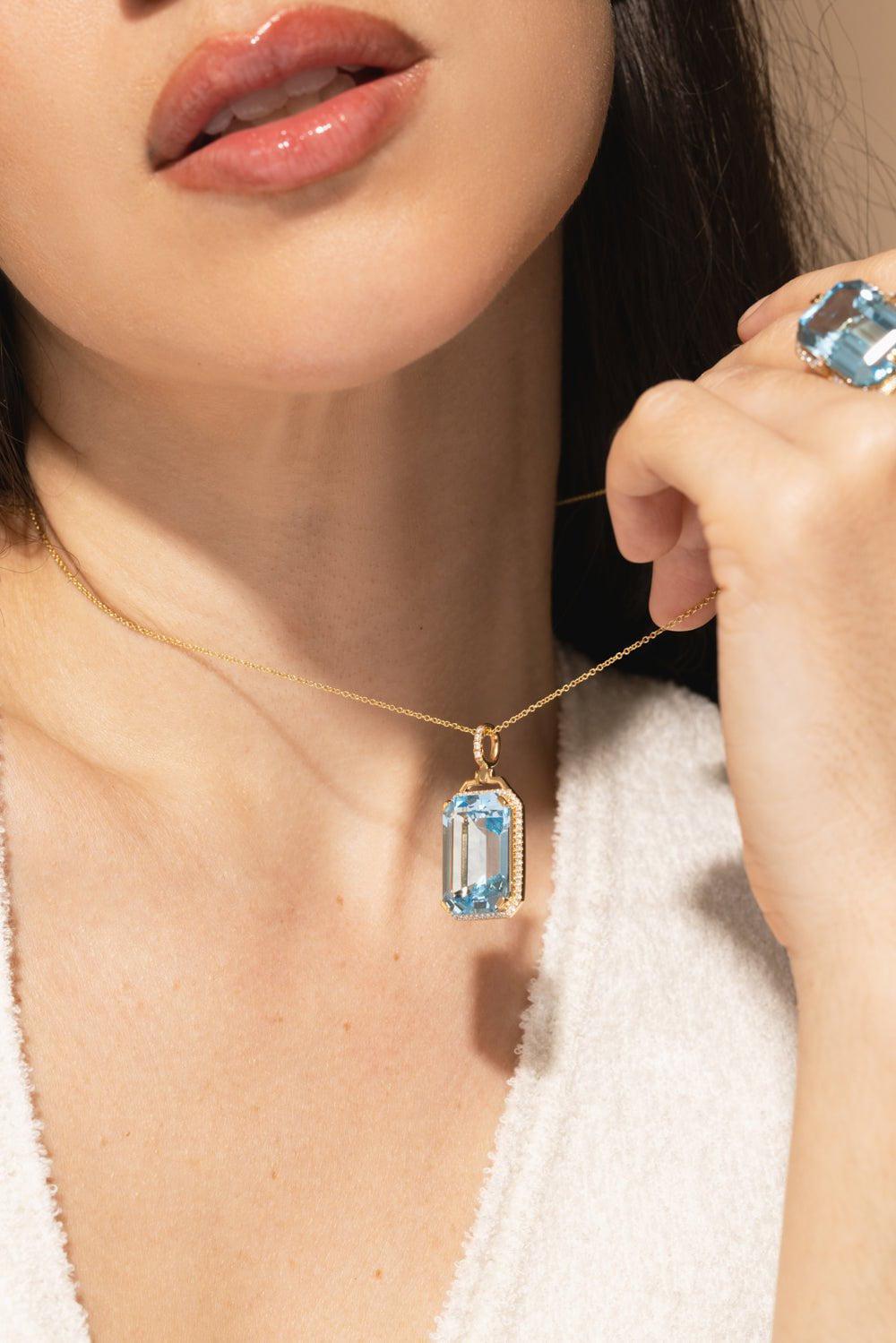 GOSHWARA-Blue Topaz Diamond Pendant Necklace-YELLOW GOLD