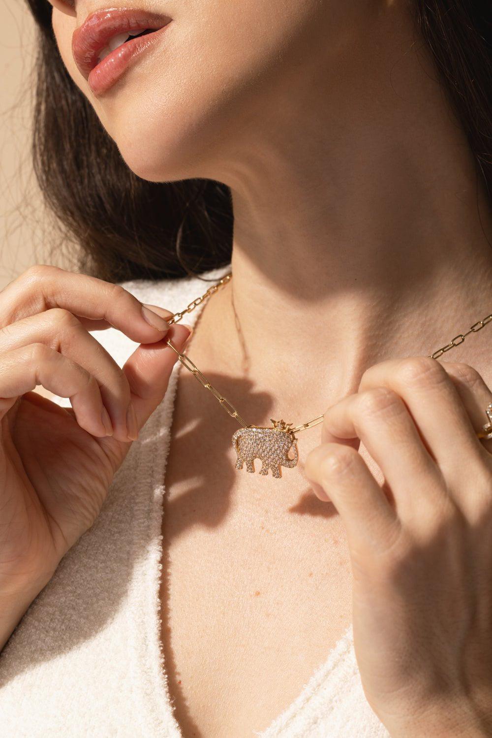 GOSHWARA-White Sapphire Elephant Pendant-YELLOW GOLD
