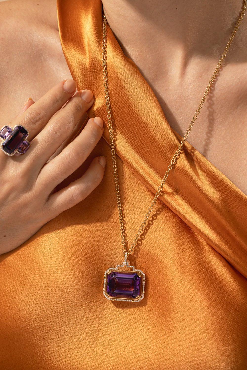 GOSHWARA-Large Amethyst Pendant Necklace-YELLOW GOLD