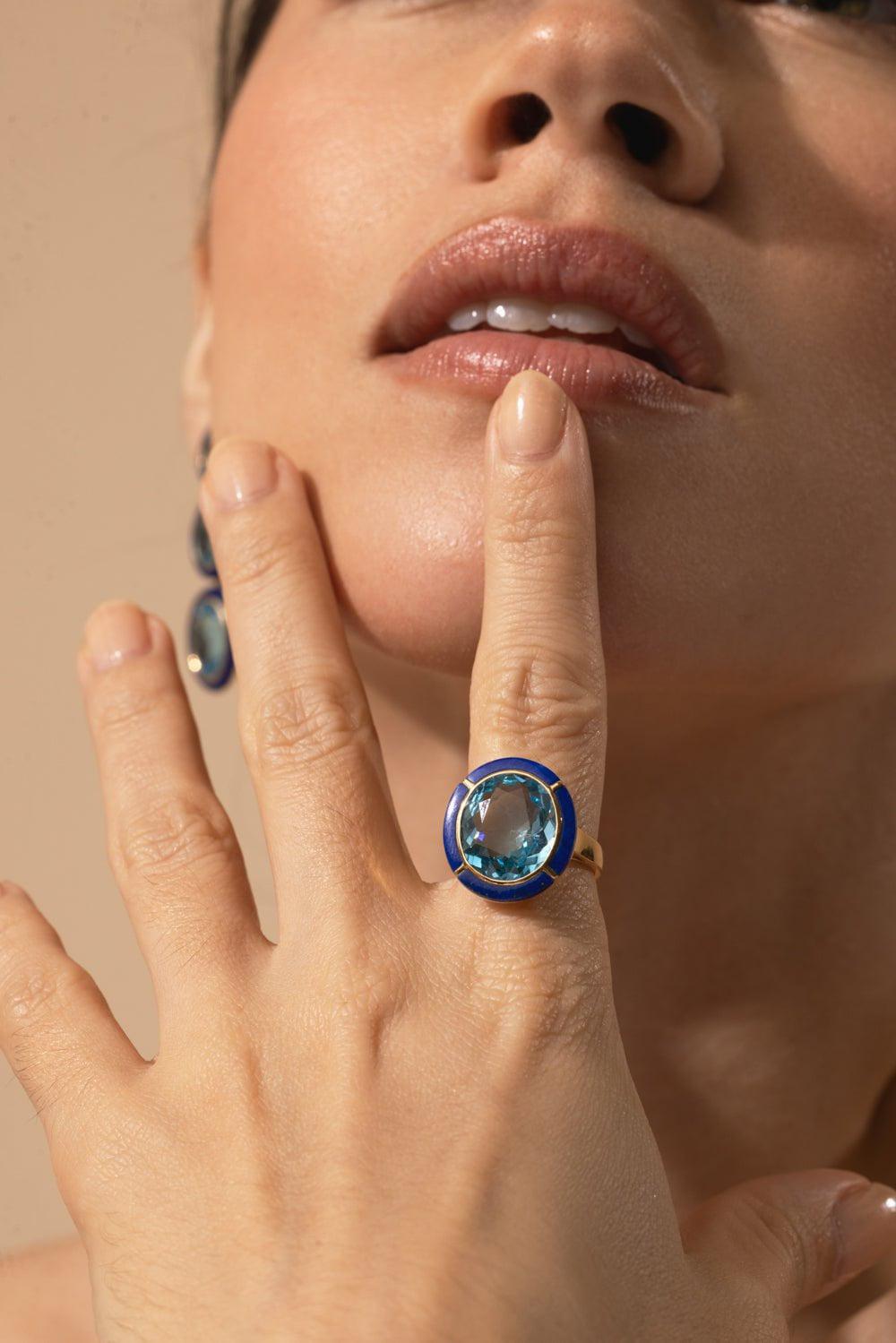 GOSHWARA-Blue Topaz Lapis Oval Ring-YELLOW GOLD