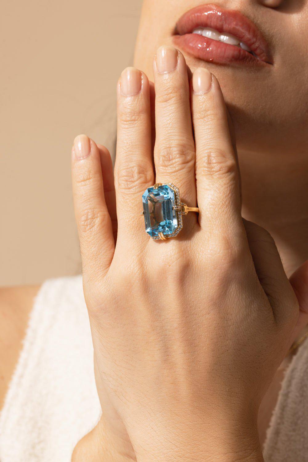 GOSHWARA-Blue Topaz Diamond Ring-