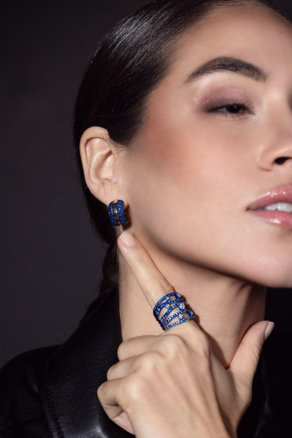GRAZIELA-Ouro Blue Sapphire Hoop Earrings-YELLOW GOLD