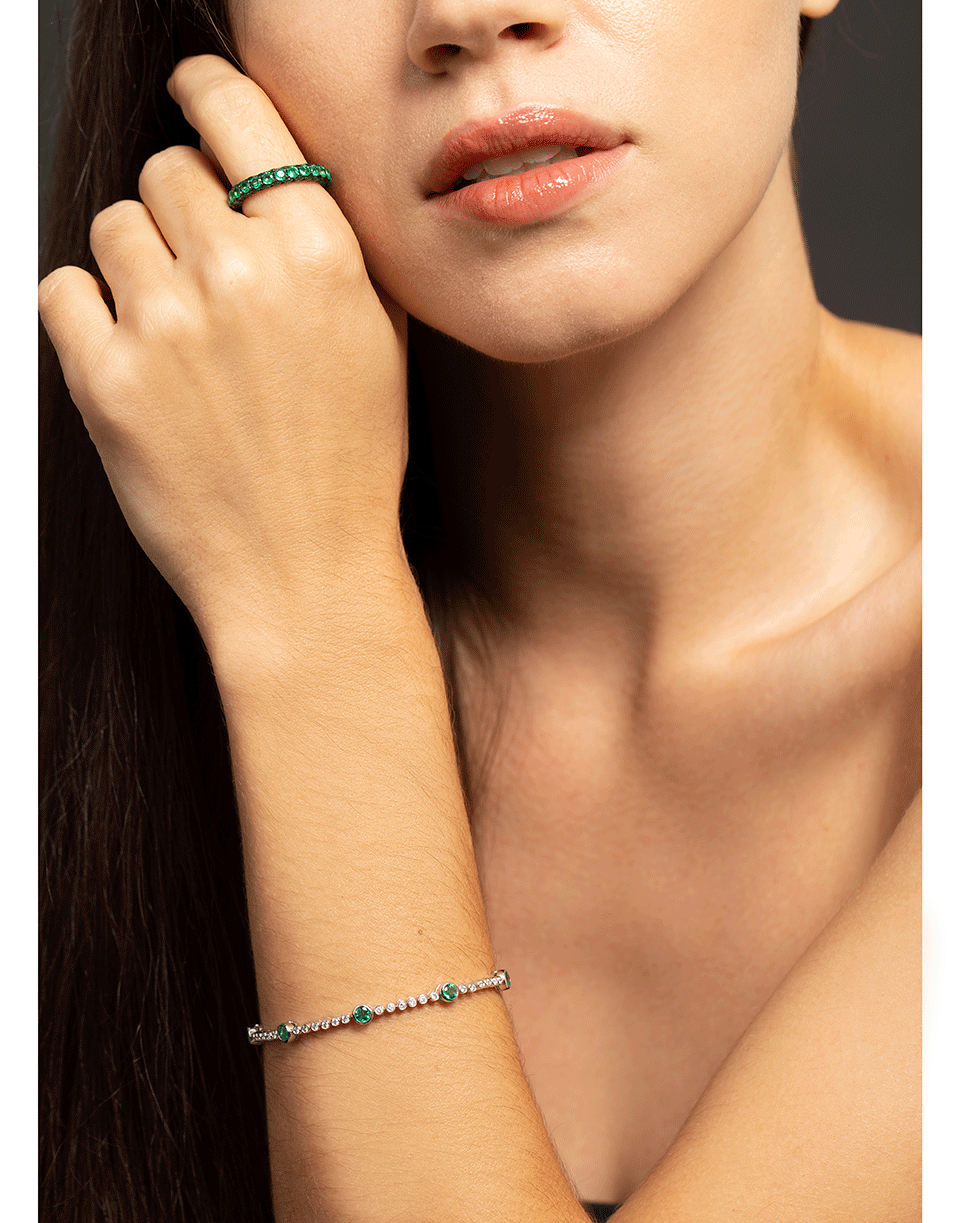 GRAZIELA-Three Sided Emerald Band Ring-WHITE GOLD