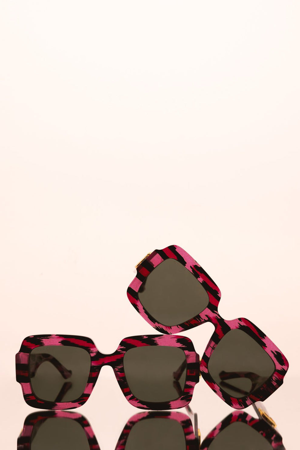 Square Frame Double G Sunglasses - Fuchsia Leopard | GUCCI  display picture 1