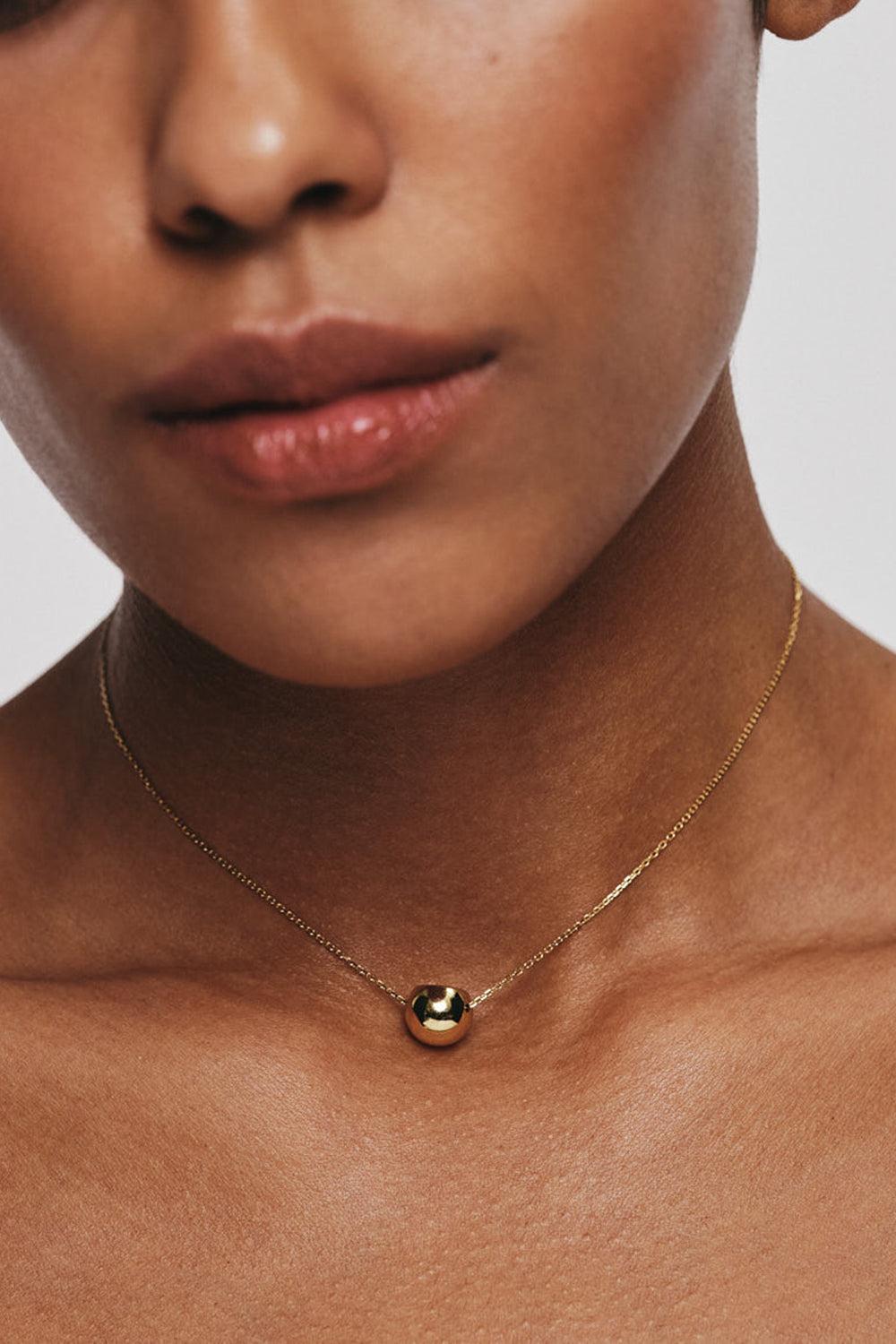 Semi-Orb Necklace - Yellow Gold-YELLOW GOLD-43CM-JEWELRYFINE JEWELNECKLACE O-GUZEMA FINE JEWELRY