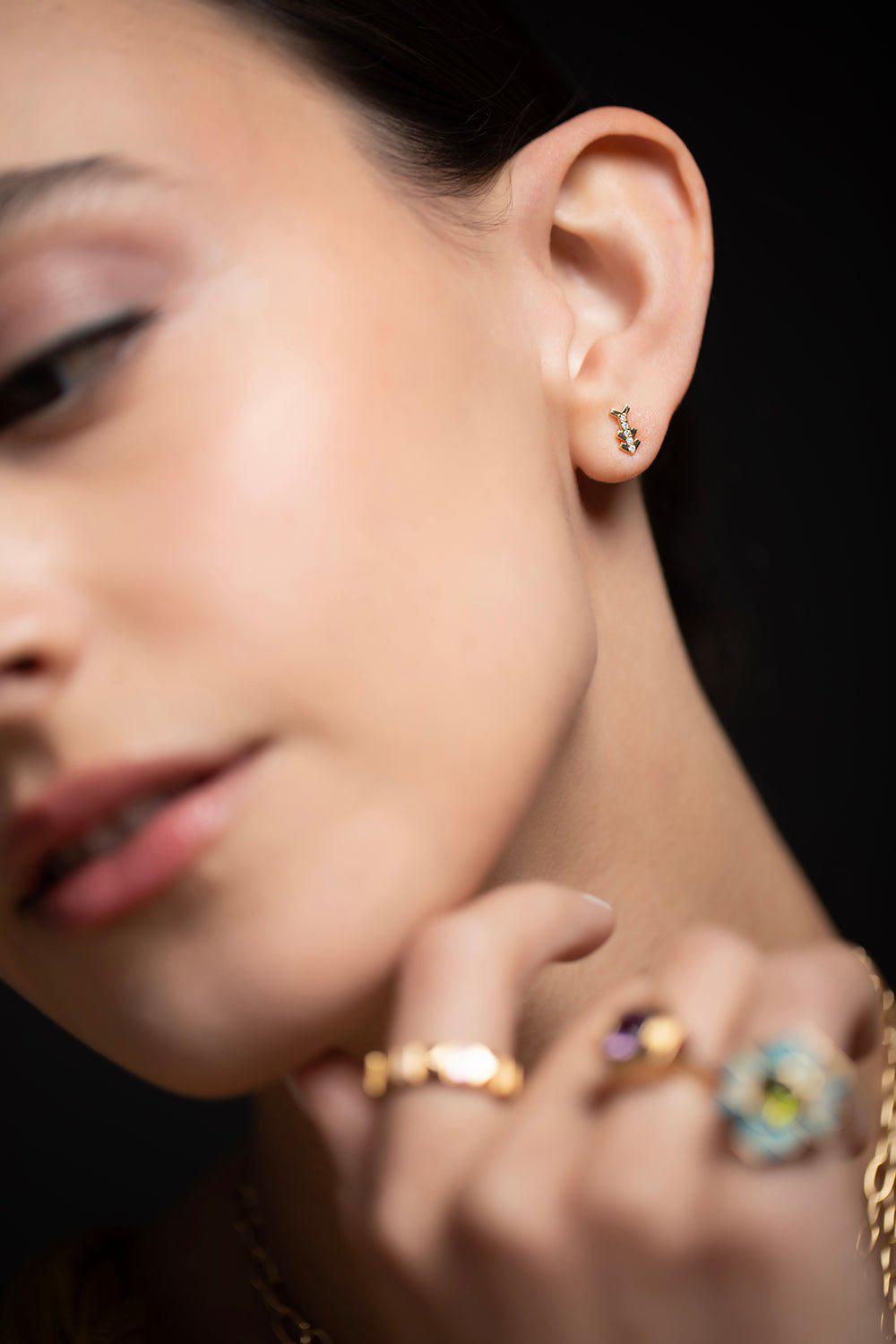 HARWELL GODFREY-Arrow Diamond Stud Earrings-YELLOW GOLD