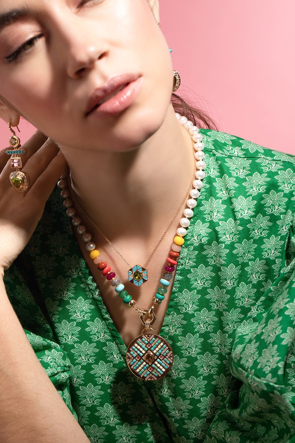 HARWELL GODFREY-Pearl and Rainbow Bead Foundation Necklace-YELLOW GOLD