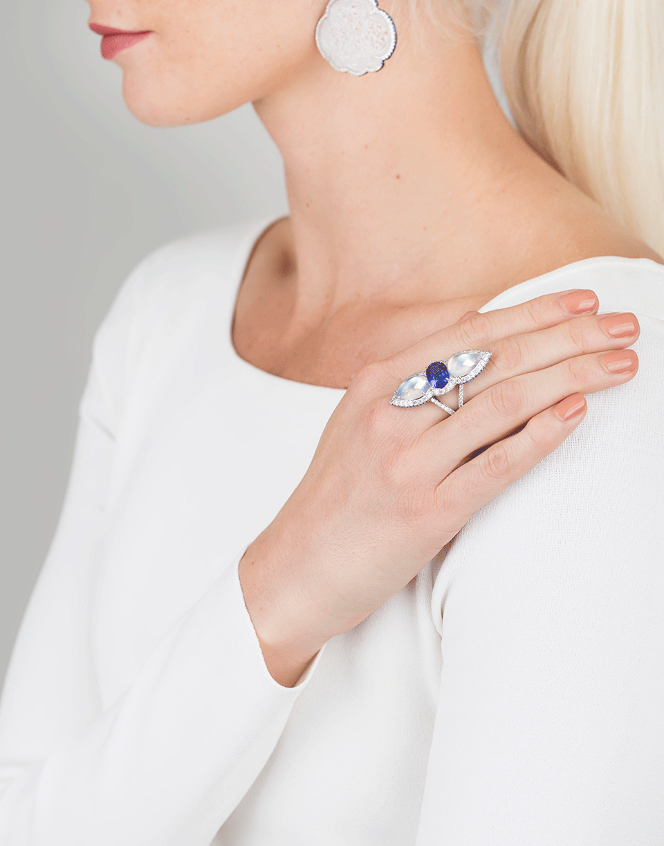 INBAR-Cabochon Ring-WHITE GOLD