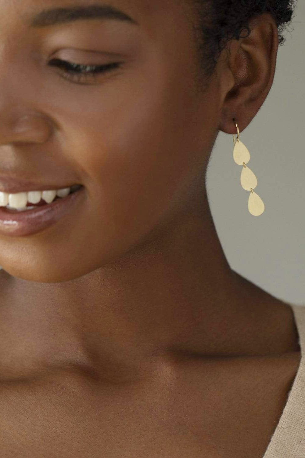 IRENE NEUWIRTH JEWELRY-Three Drop Earrings-YELLOW GOLD