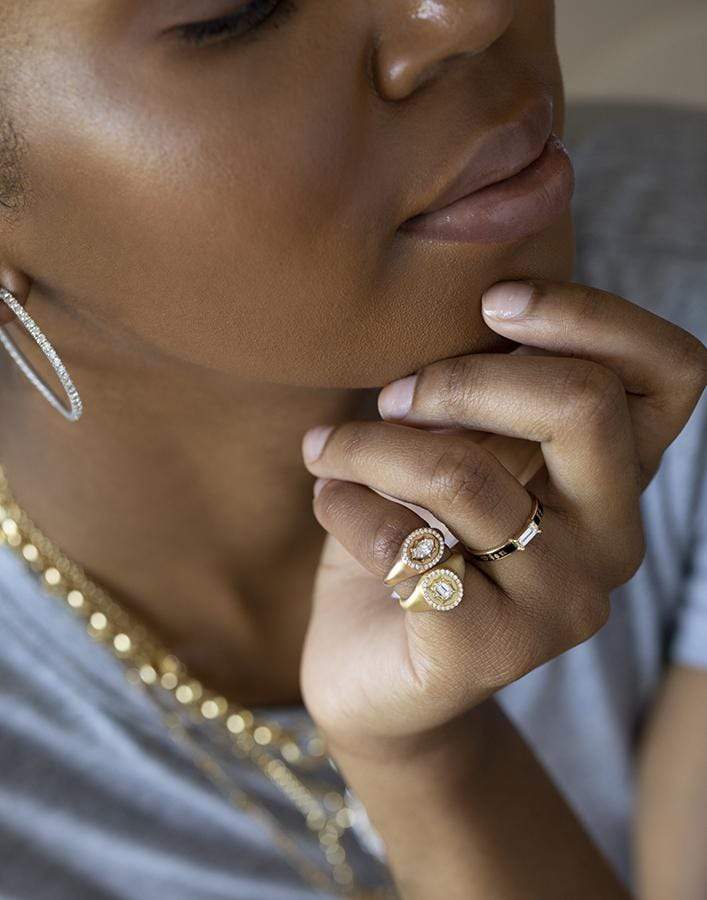 JADE TRAU-Vanguard Diamond Signet Ring-YELLOW GOLD