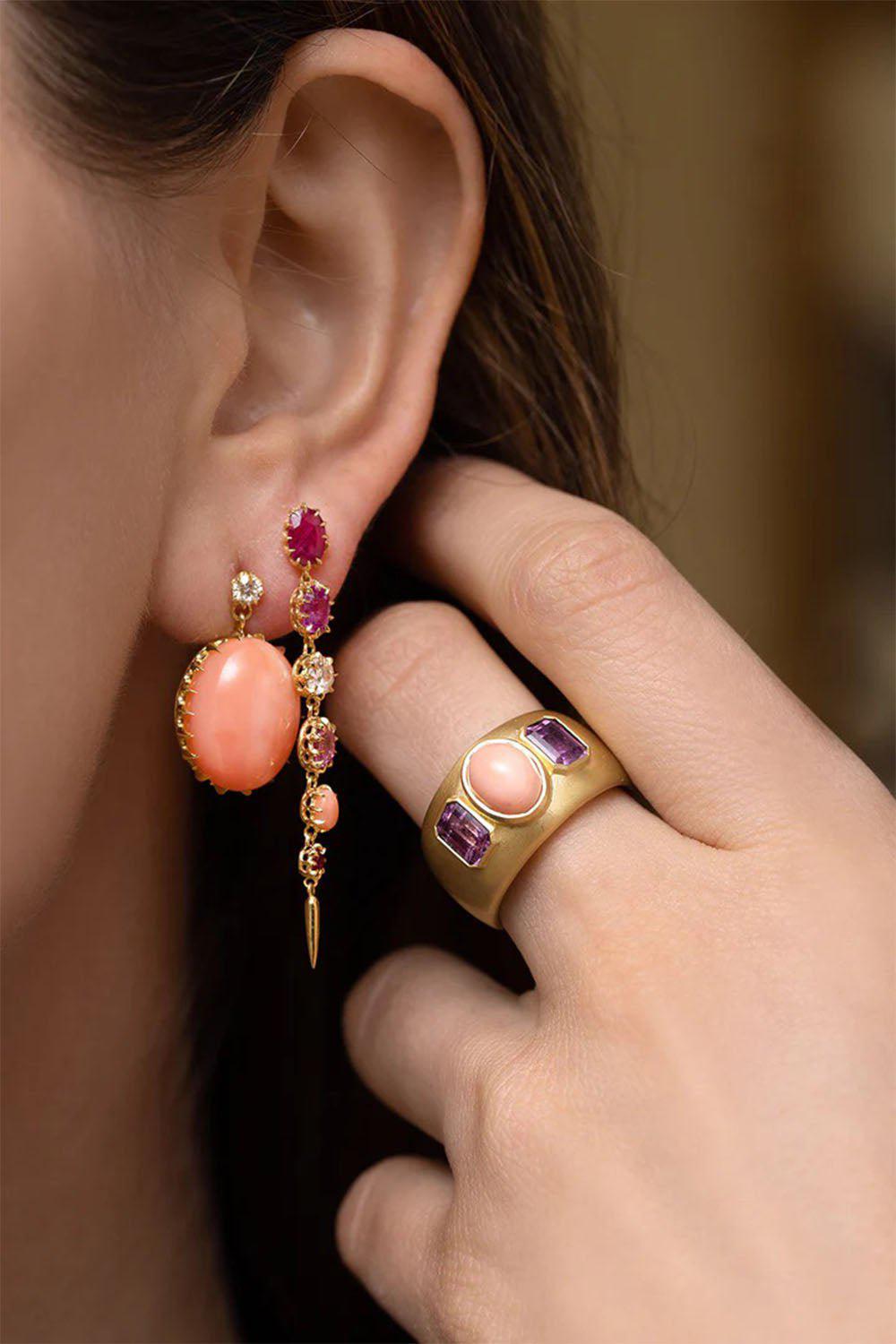 JENNA BLAKE-Three Stone Pink Sapphire Ring-YELLOW GOLD