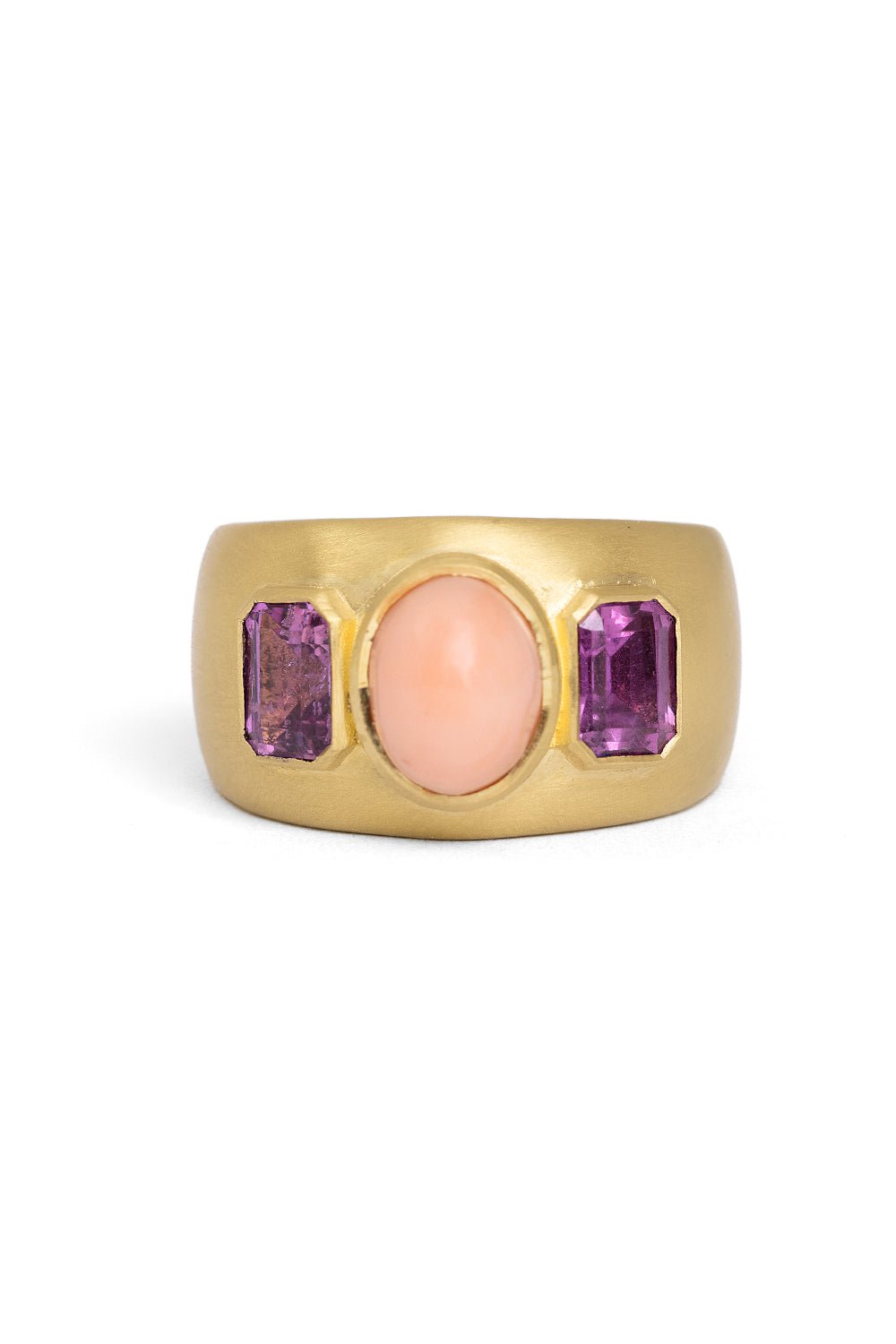 JENNA BLAKE-Three Stone Pink Sapphire Ring-YELLOW GOLD