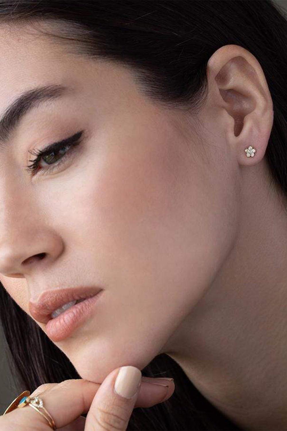 JENNIFER MEYER-Diamond Flower Studs-YELLOW GOLD