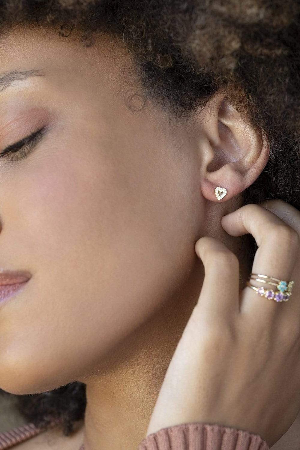 JENNIFER MEYER-Mini Open Heart Studs-YELLOW GOLD