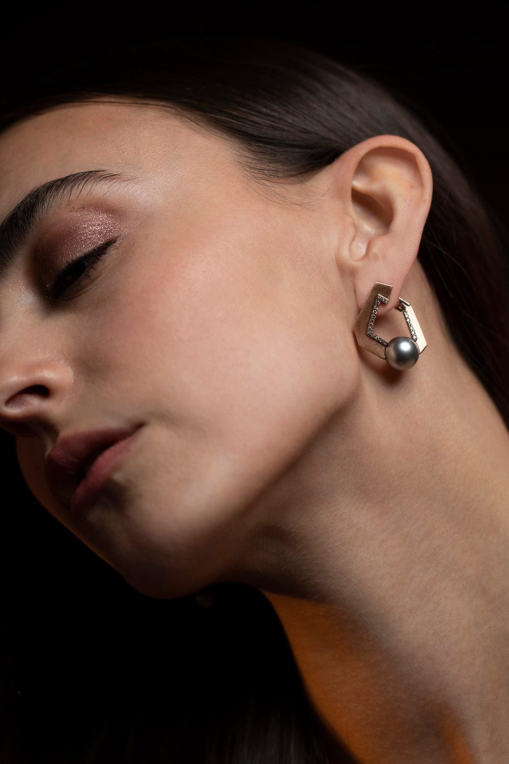 KAVANT & SHARART-Pearl and Brown Diamond Origami Link No. 5 Earrings-ROSE GOLD