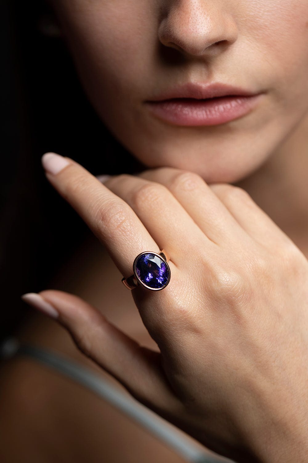 KAVANT & SHARART-Solitaire Tanzanite Twist Ring-ROSE GOLD