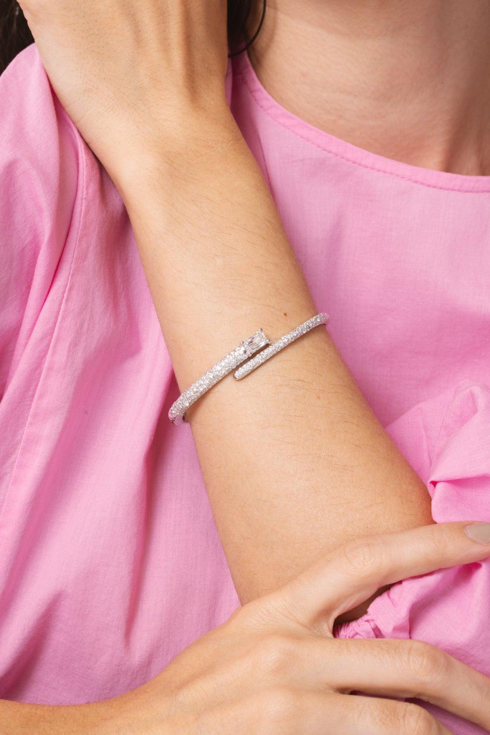 KWIAT-Cobblestone Diamond Crossover Bangle Bracelet-WHITE GOLD