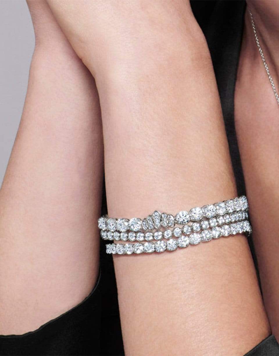 KWIAT-Signature Tiara Diamond Line Bracelet-WHITE GOLD