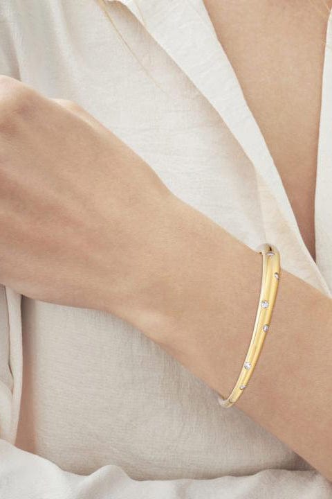 KWIAT-Cobblestone Diamond Cuff Bangle - Yellow Gold-YELLOW GOLD